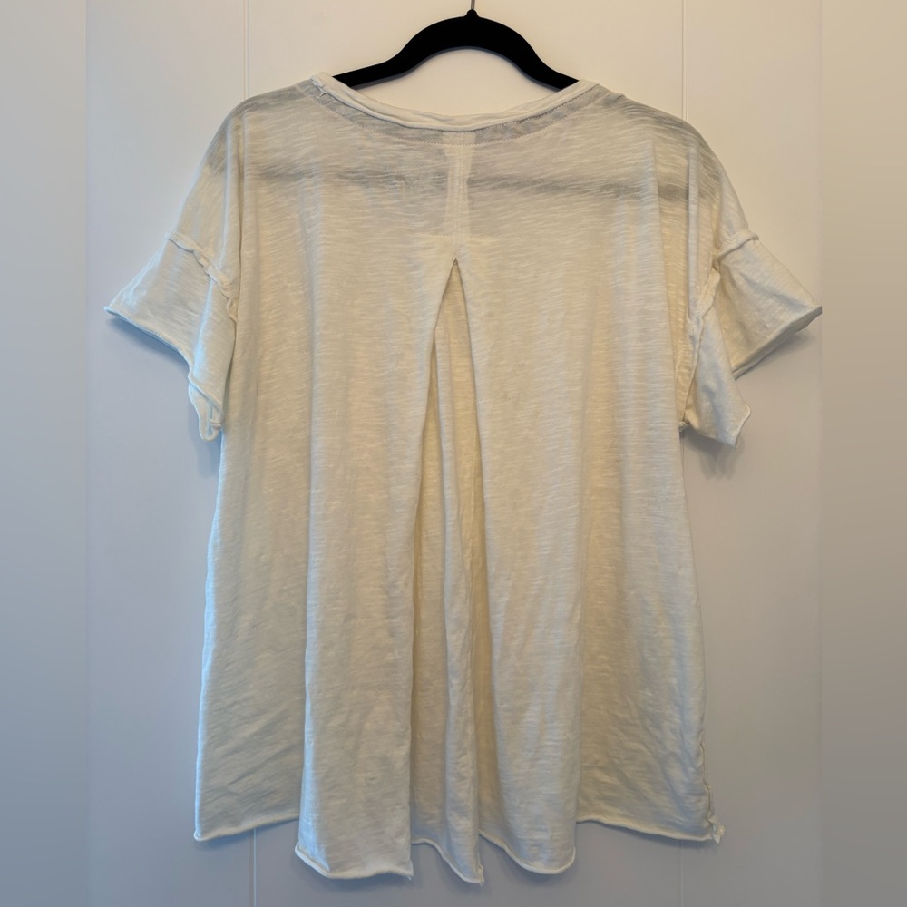 Anthropologie- PILCRO Cream Short Sleeve Top - Picture 4 of 4